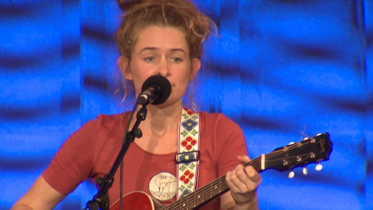Kreuzweise - Lucie Mackert - Troubadour 2016