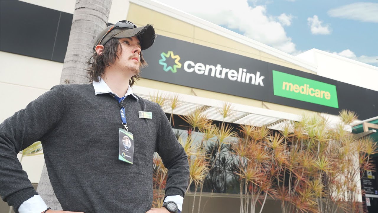 Каждый сотрудник Centrelink когда-либо... | Гарн
