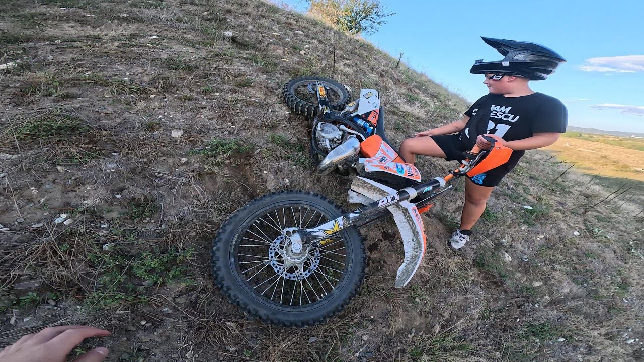 EnduroVlog#29 Timotei se dă mai bine decât mine + Un video plin de urcări.