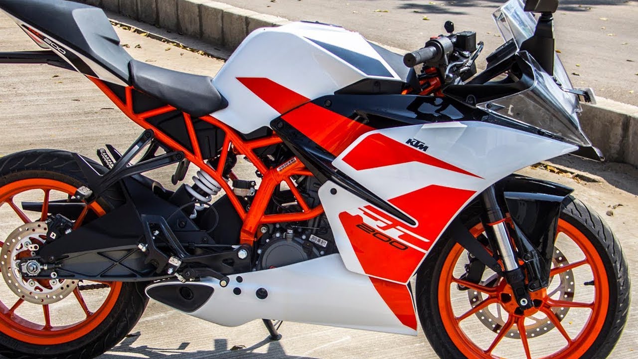 7 Razones Para COMPRAR la KTM RC200!
