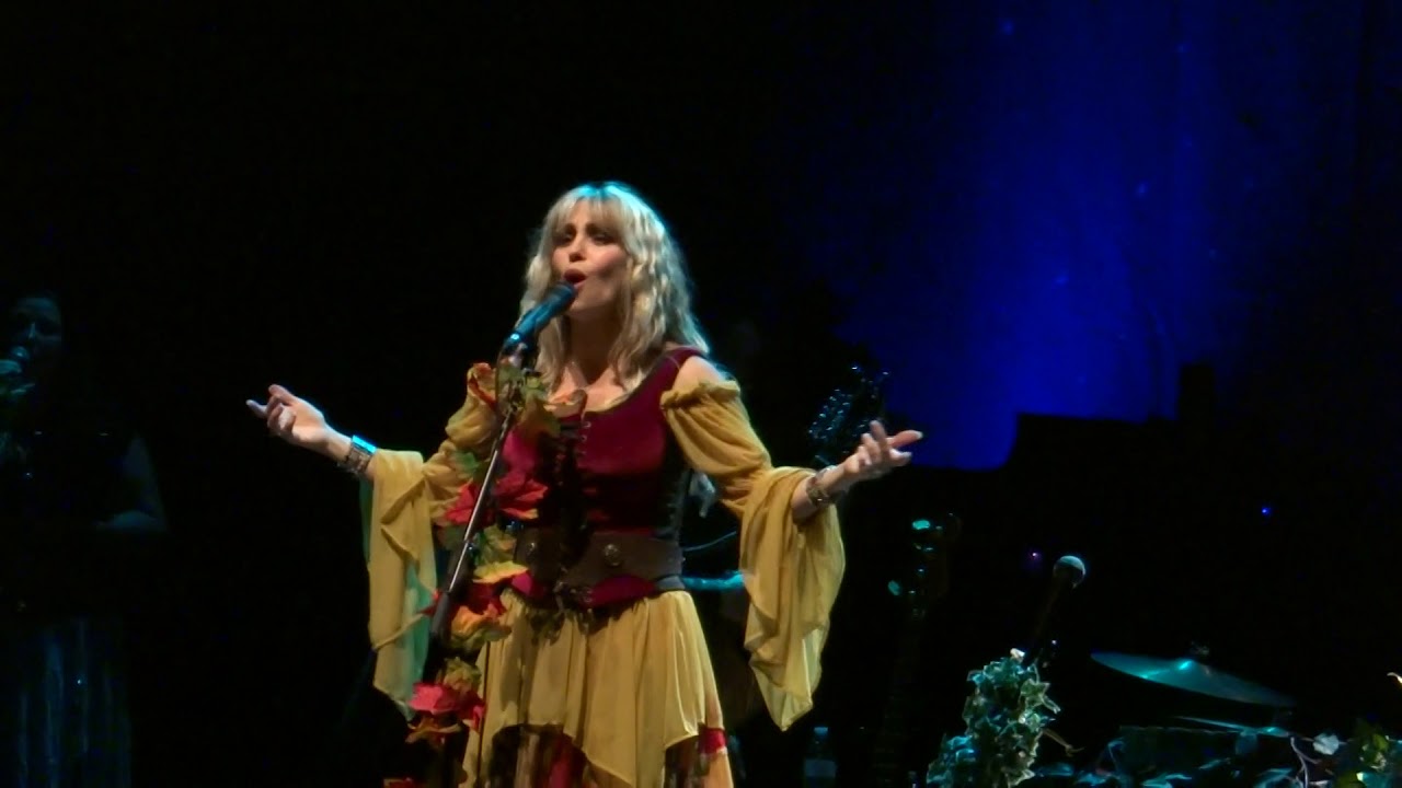BLACKMORE'S NIGHT  