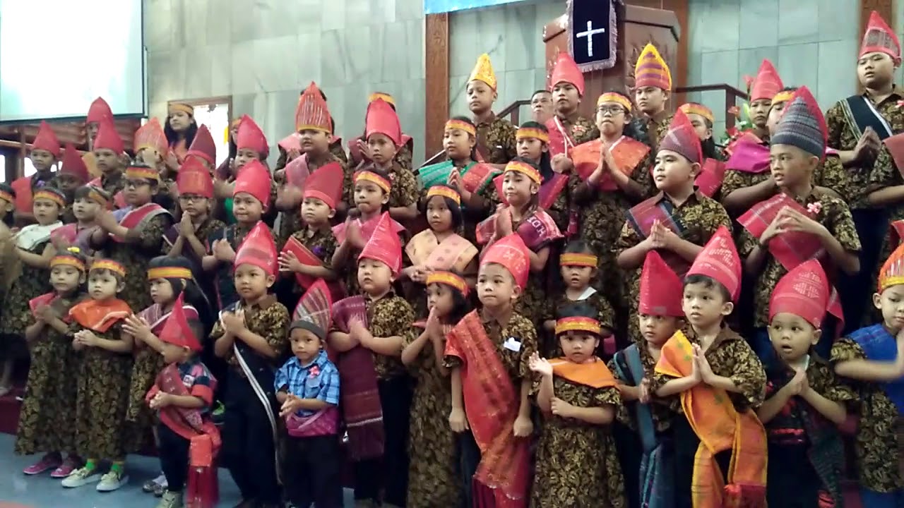 HORAS SIKOLA MINGGU HKBP