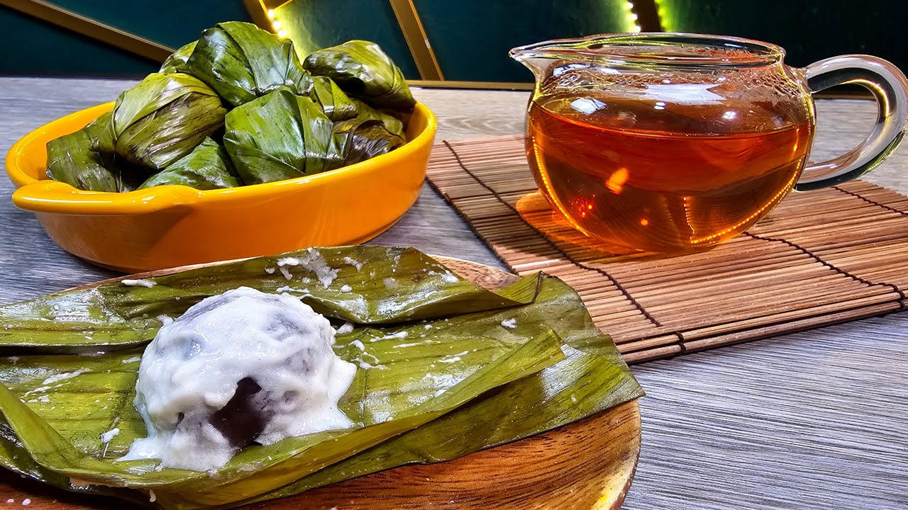 KUIH KOCI PULUT HITAM SANTAN LELEH