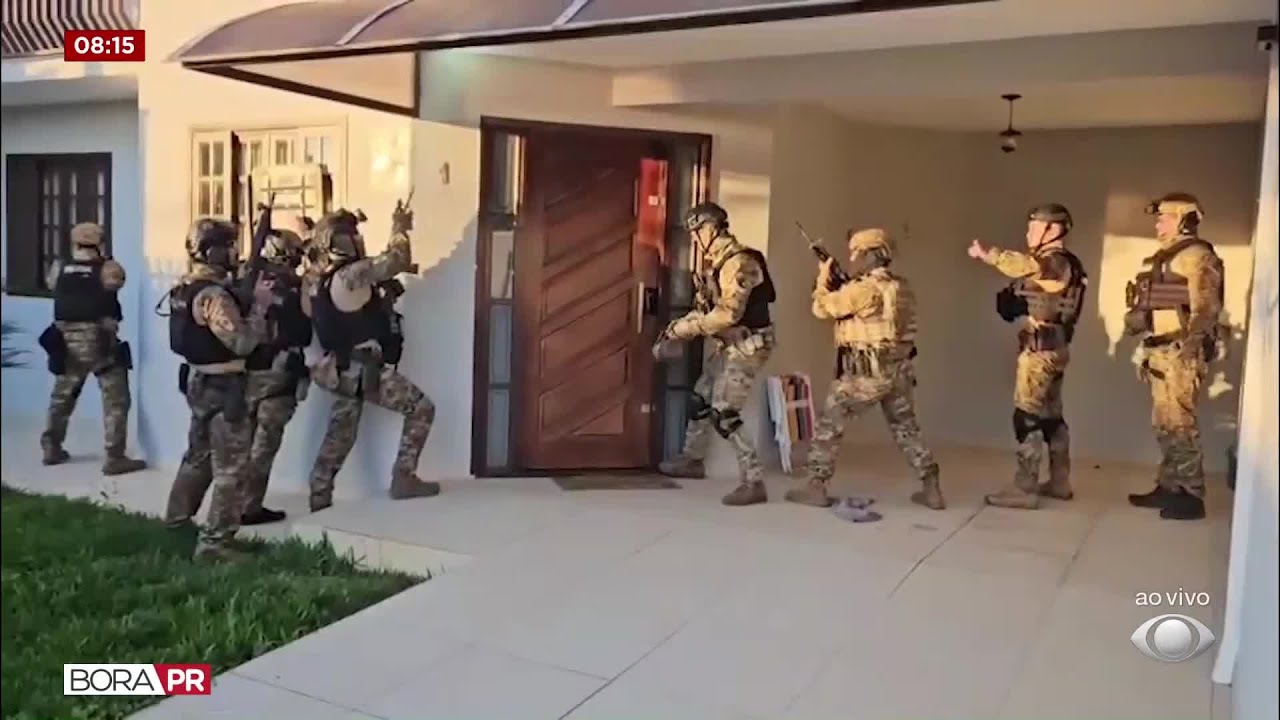 Comparsa da “Loira do Tráfico” é preso no Hauer, em Curitiba