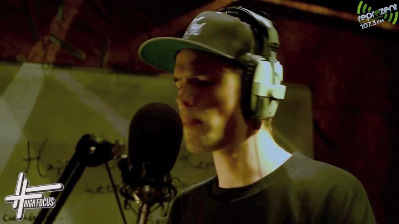 Fliptrix - LIVE on Reprezent Radio 107.3FM