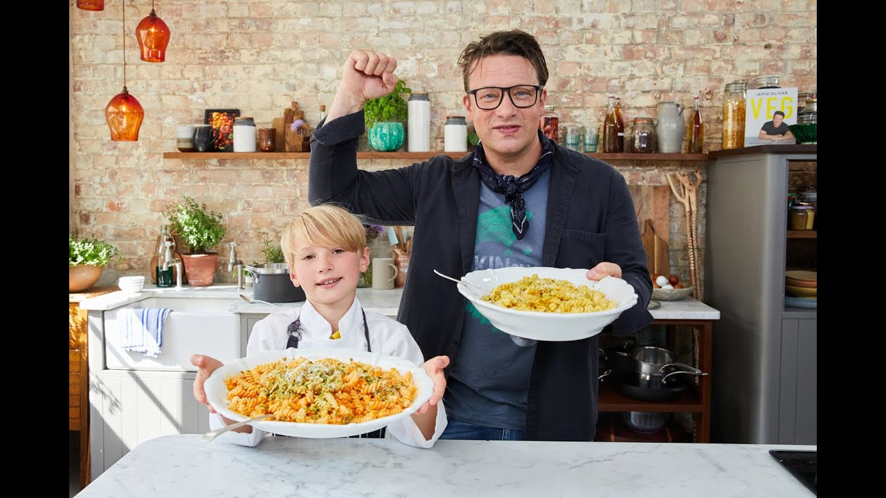 LIVE - Sunshine Pasta - VEG BOOK - Wooooo!