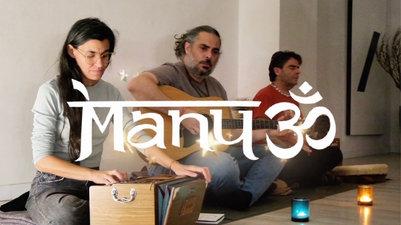 Manu Om: Noche de Kirtan