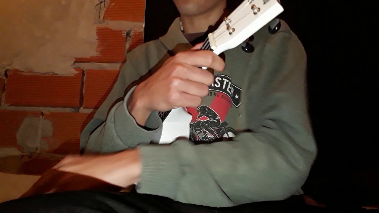 Como Tocar GOTEO de Duki en Ukelele/Acordes + Rasgueo