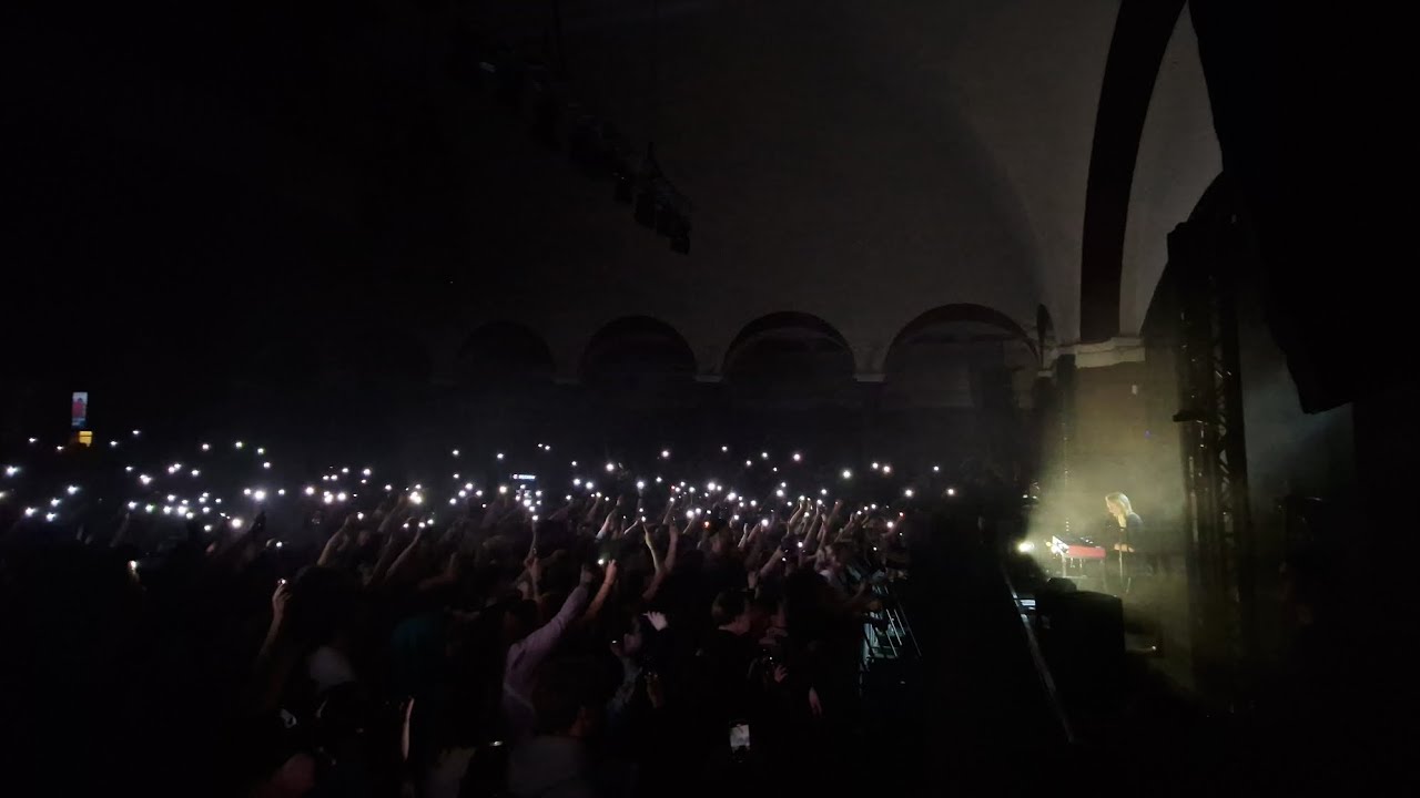 Paula Hartmann - Nie Verliebt (live) | Felsenkeller Leipzig - 07.05.2024