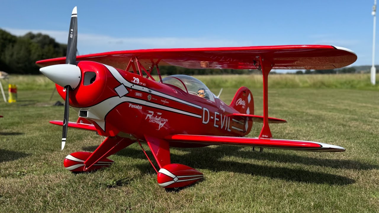 RC Pitts S2-B Hangar 9