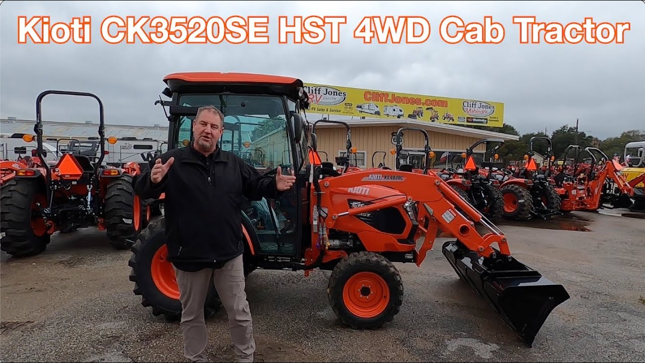 Трактор Kioti CK Series CK3520SE HST 4WD с кабиной и фронтальным погрузчиком