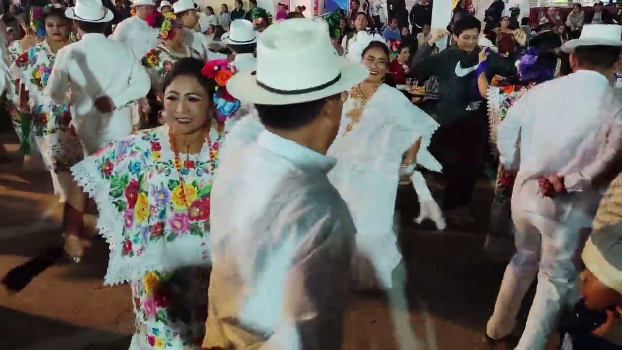 Jarana Azaely Cupul Solís | Orquesta Arturo González en la feria Tizimín 2024