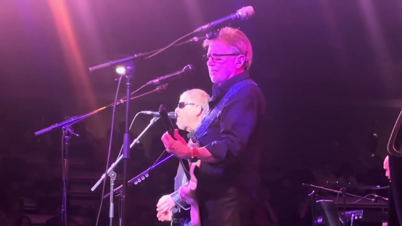 Blue Oyster Cult-Busch Gardens,Tampa 1/10/26(2nd set,1st Song)