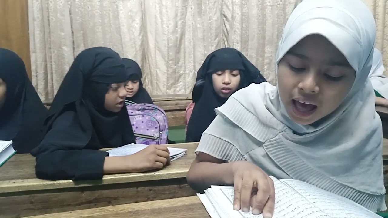 ওস্তাদরা কি শুধু খালি খালি মারে, একটা পড়া অনেকবার বলার পরেও পারে না।