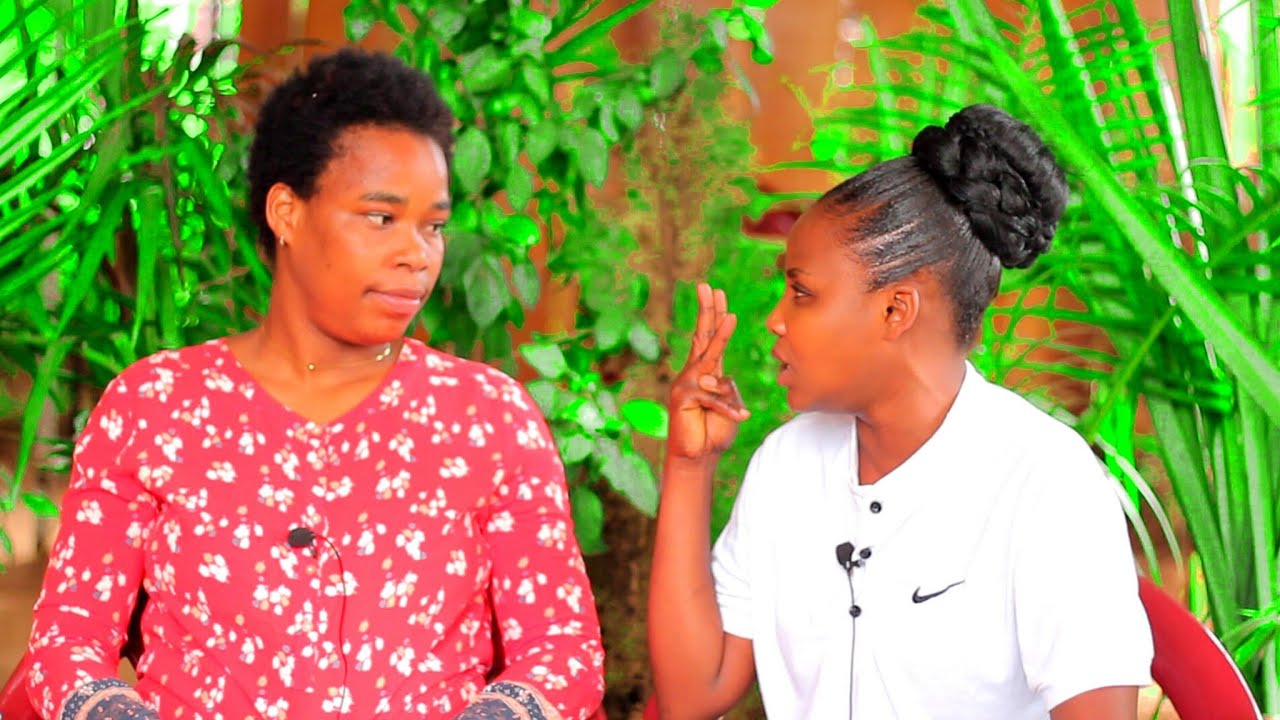 Delphine Ati nari narabikubwiye ko utabana na Nzovu 🤣Esther Ati nanjye mbona ntakiri kumwe na Nzovu🤣
