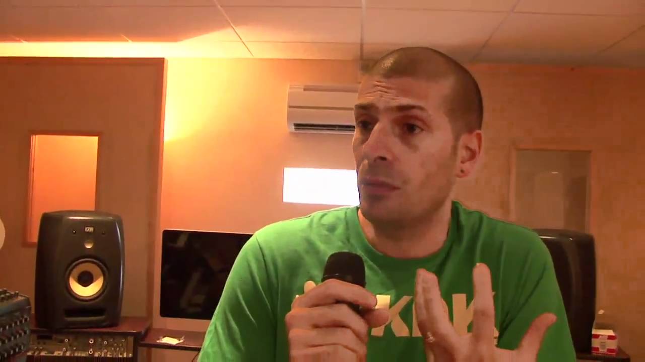 Le Studio La Cosca avec Akhenaton (La Boite Noire)