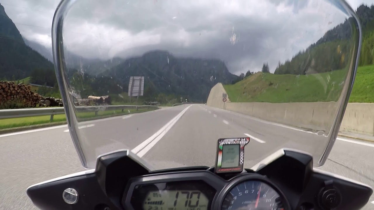 Verso il Passo del Sempione con la mia FZ1 FAZER   Going to Sempione Pass with my FZ1 FAZER GoPro