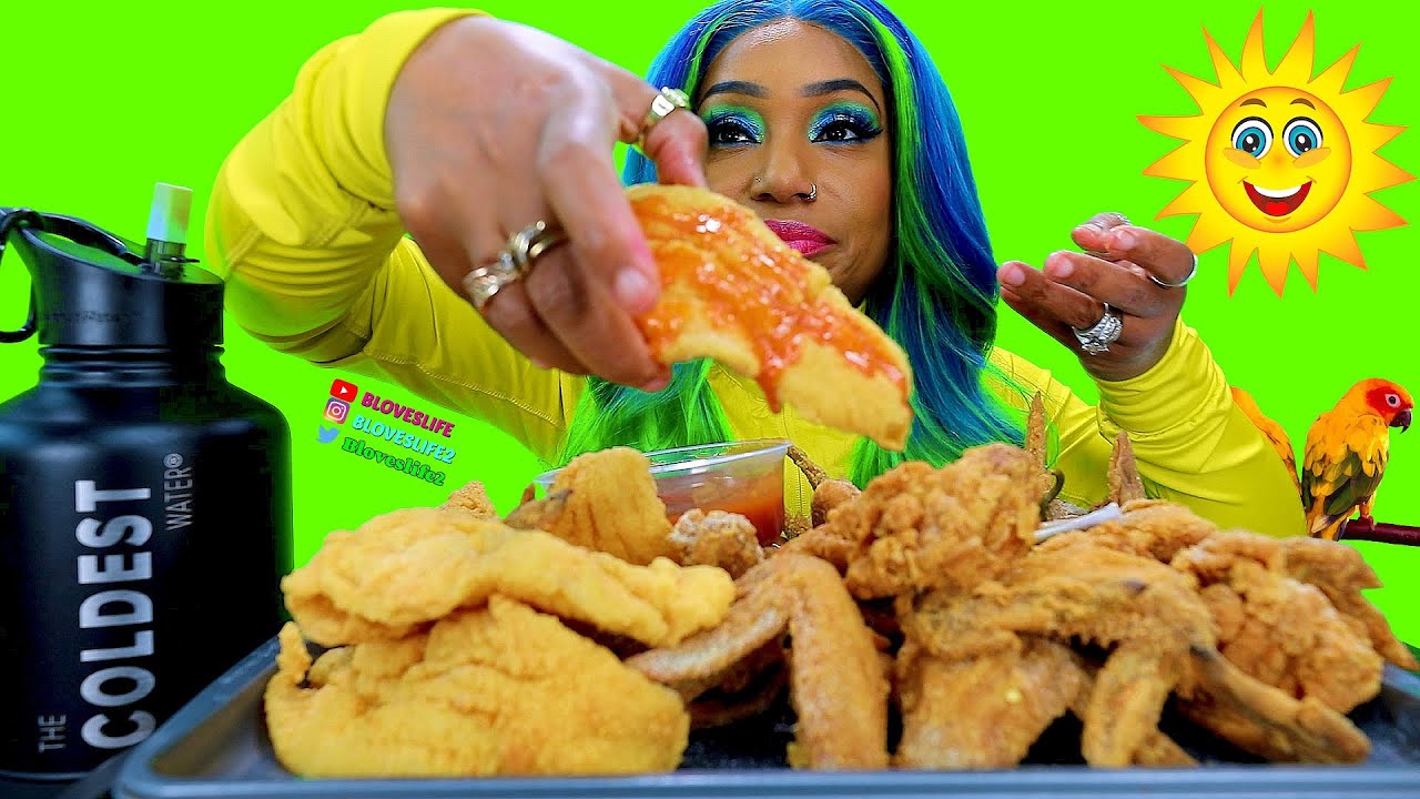 Hooks Fish and Chicken Mukbang, Guess my Hair Color Challenge!