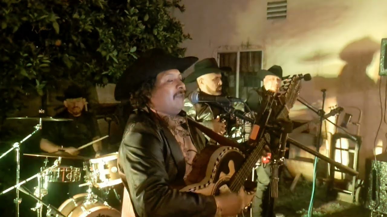 ESEQUIEL CORONADO. ESCAPULARIO NORTEÑO