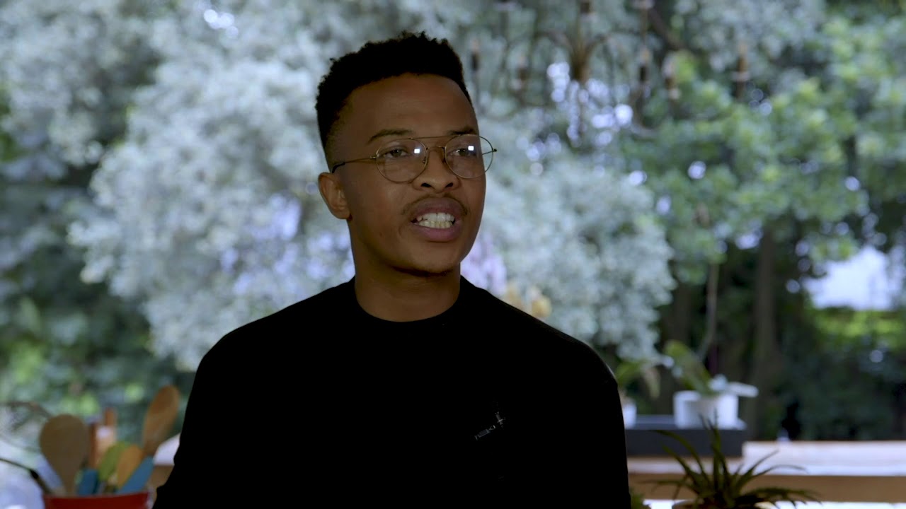 Oros & Lunathi Mampofu visit The Cooking Kitchen