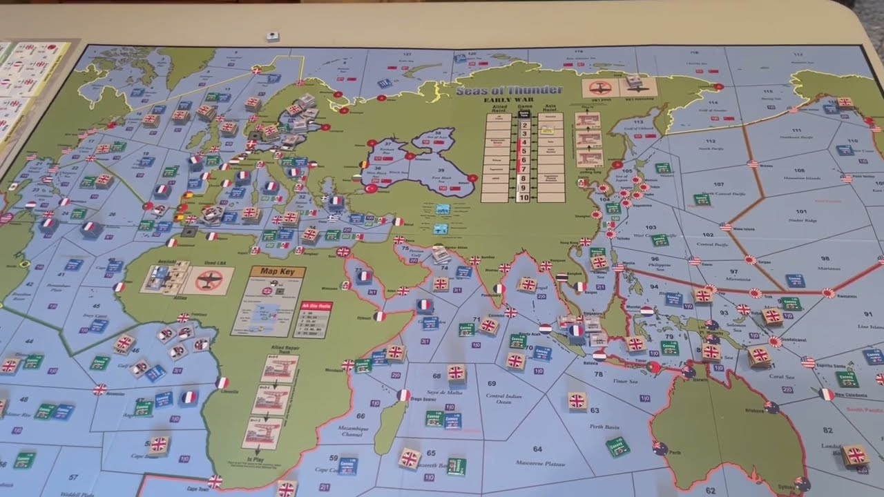 Seas of Thunder :  board set up first turn and Med battle.