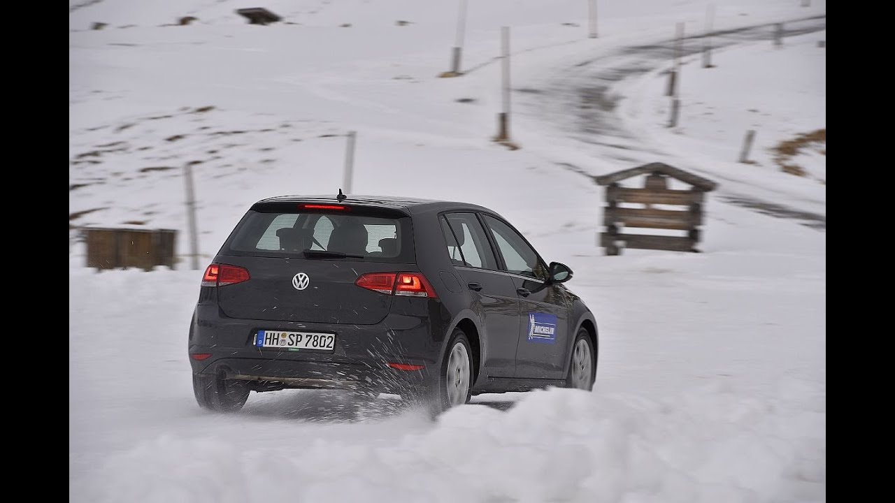 Sicher durch den Winter &ndash; mit Armin Schwarz und Michelin: Richtiges Bremsen bei Eis und Schnee
