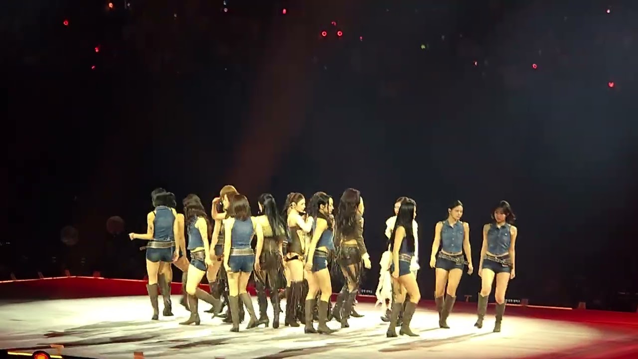 Twice (트와이스) Hell in Heaven - This is For World Tour Oakland 2026 4K