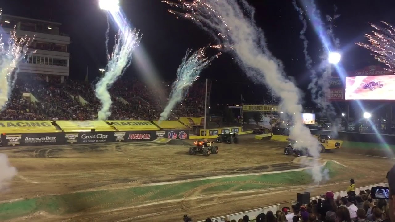 Monster Jam World Finals XIX 19 Finally Max-D