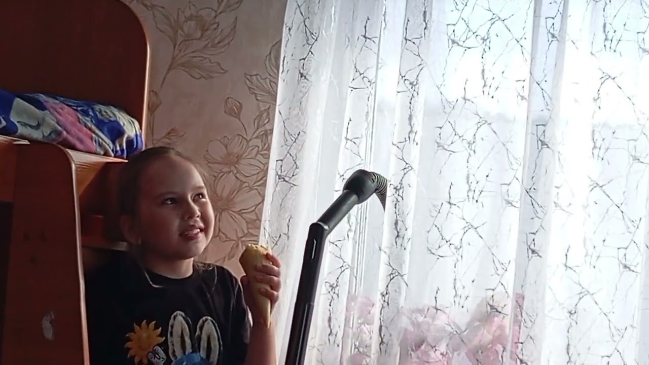 Будни нашей семьи.Обновочки к весне.