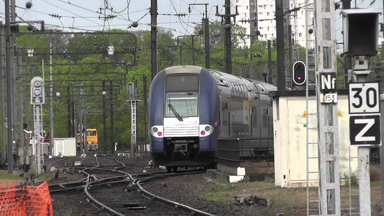 TGV et TER en gare de Metz