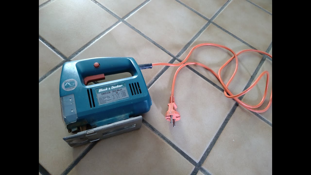 Scie sauteuse Black & Decker DN553E 350W en panne