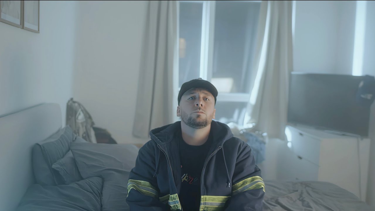 Keeya Keys - Salt In The Wound (Music Video)