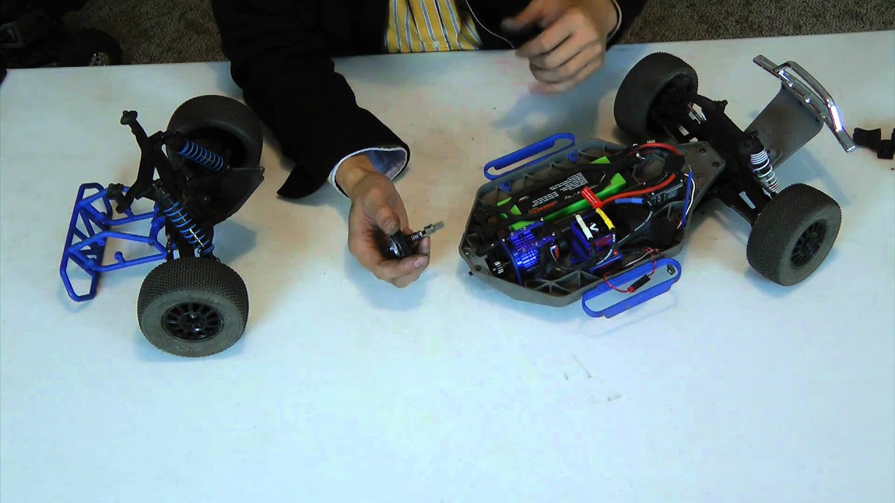 Install Center Differential In Traxxas Slash 4X4