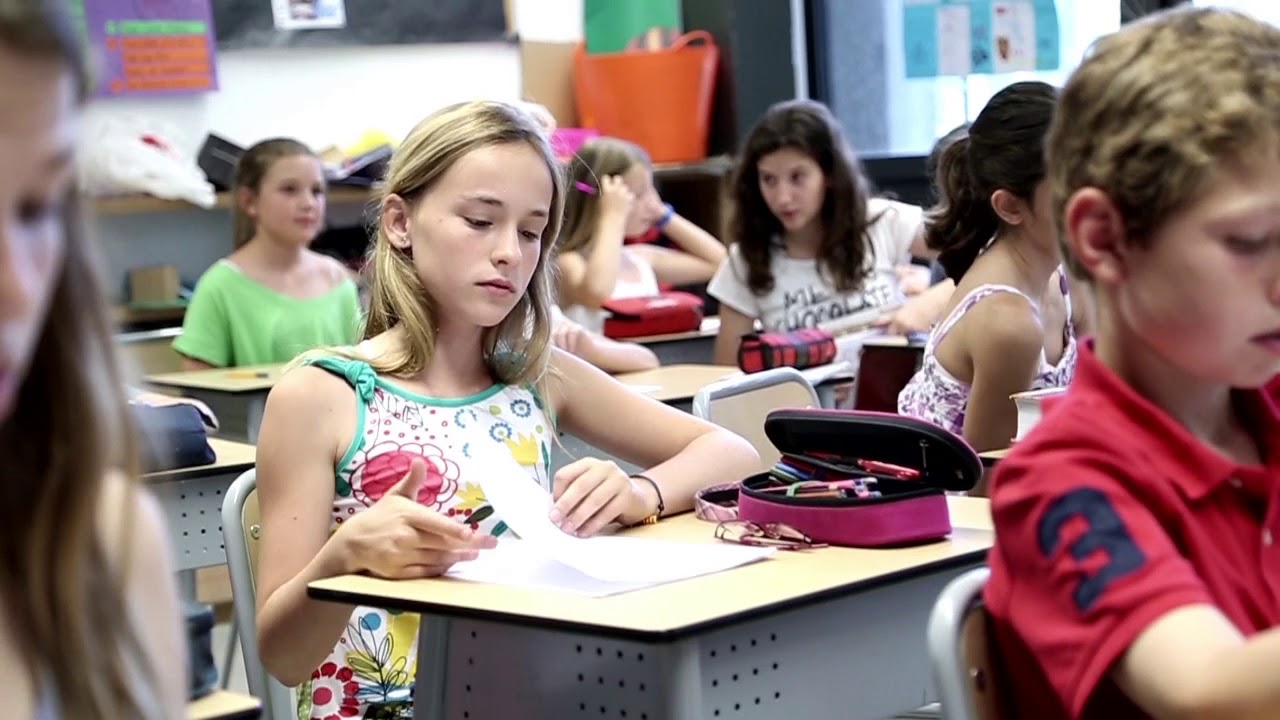 Escola Thau Sant Cugat Valors Breu