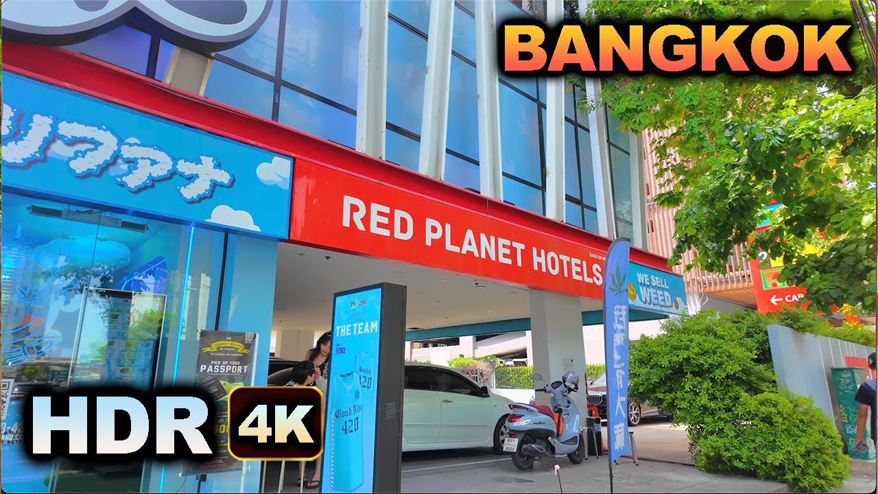 Red Planet Bangkok Surawong Hotel  -  10 Minute walk to Chong Nonsi MRT Station  Thailand