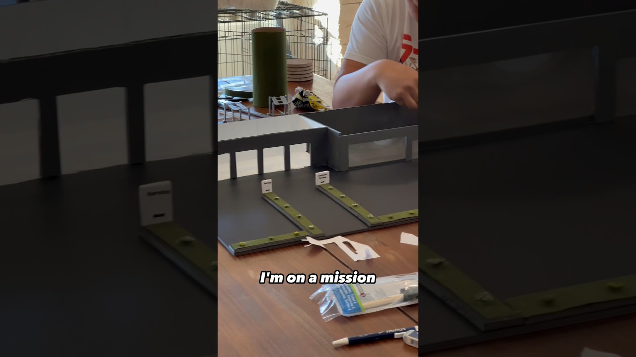 $25 Miniature Car Dealership