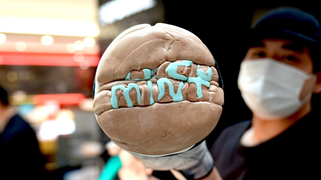 SHOW TIME ! Handmade Candy Making in Japan | Chocolate mint art | PAPABUBBLE| Japanese Street Food