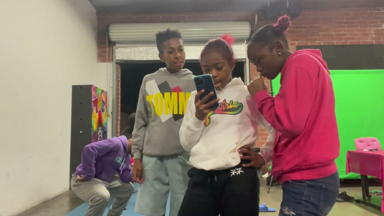 TWIN 2 Practice BTS 🔥❕ Where All The Magic is Created 👀🔥 @JKSHOW1992 @tommysquadgirlz5908