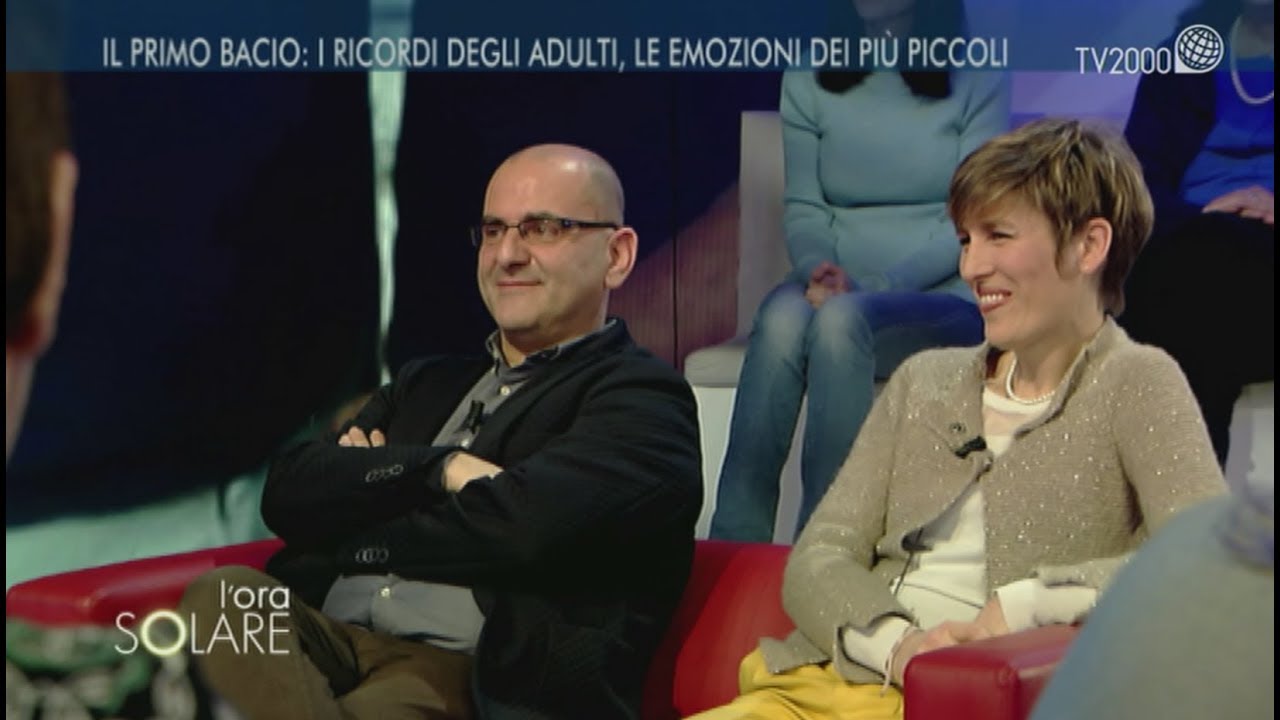 Il primo bacio: i ricordi degli adulti, le emozioni dei più piccoli