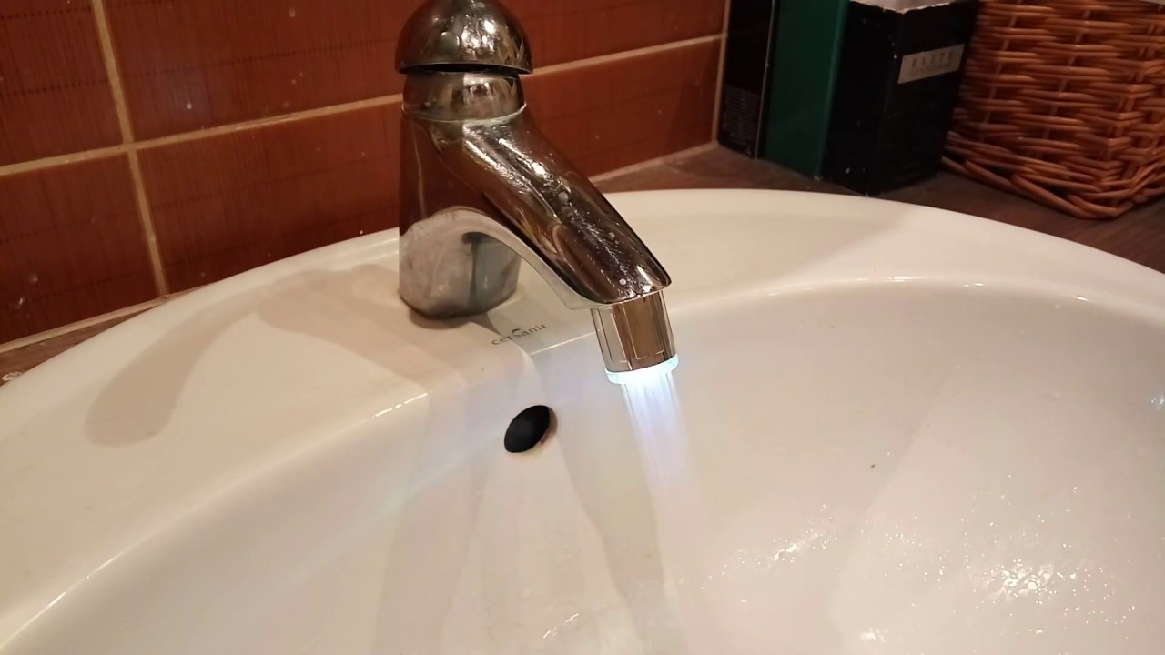 Gearbest's Automatic Color Changing Water Stream Faucet Tap