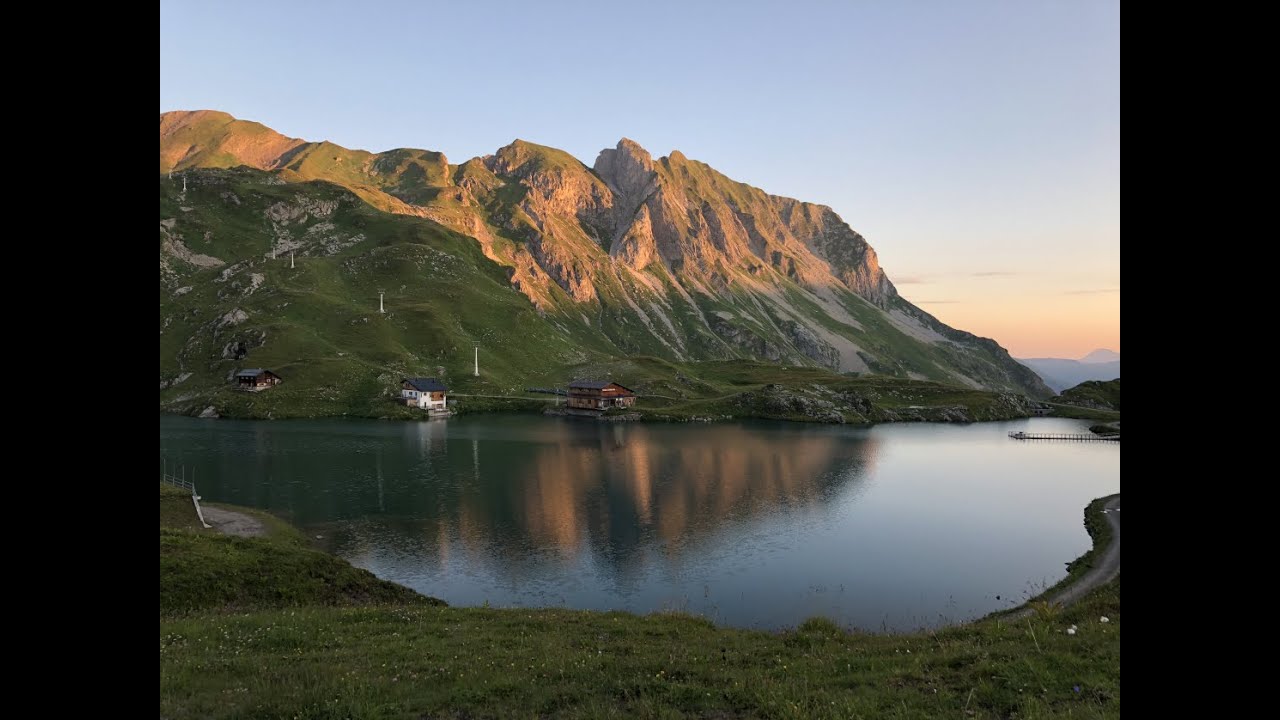 Zürs - Zürser See - Madloch Joch - Brazer Stafel - Ravensburger Hütte