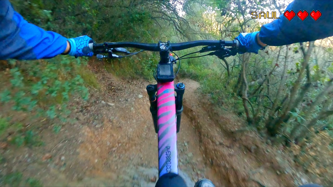 Salvadas...o no.   🚀  #Collserola #Enduro #MTB