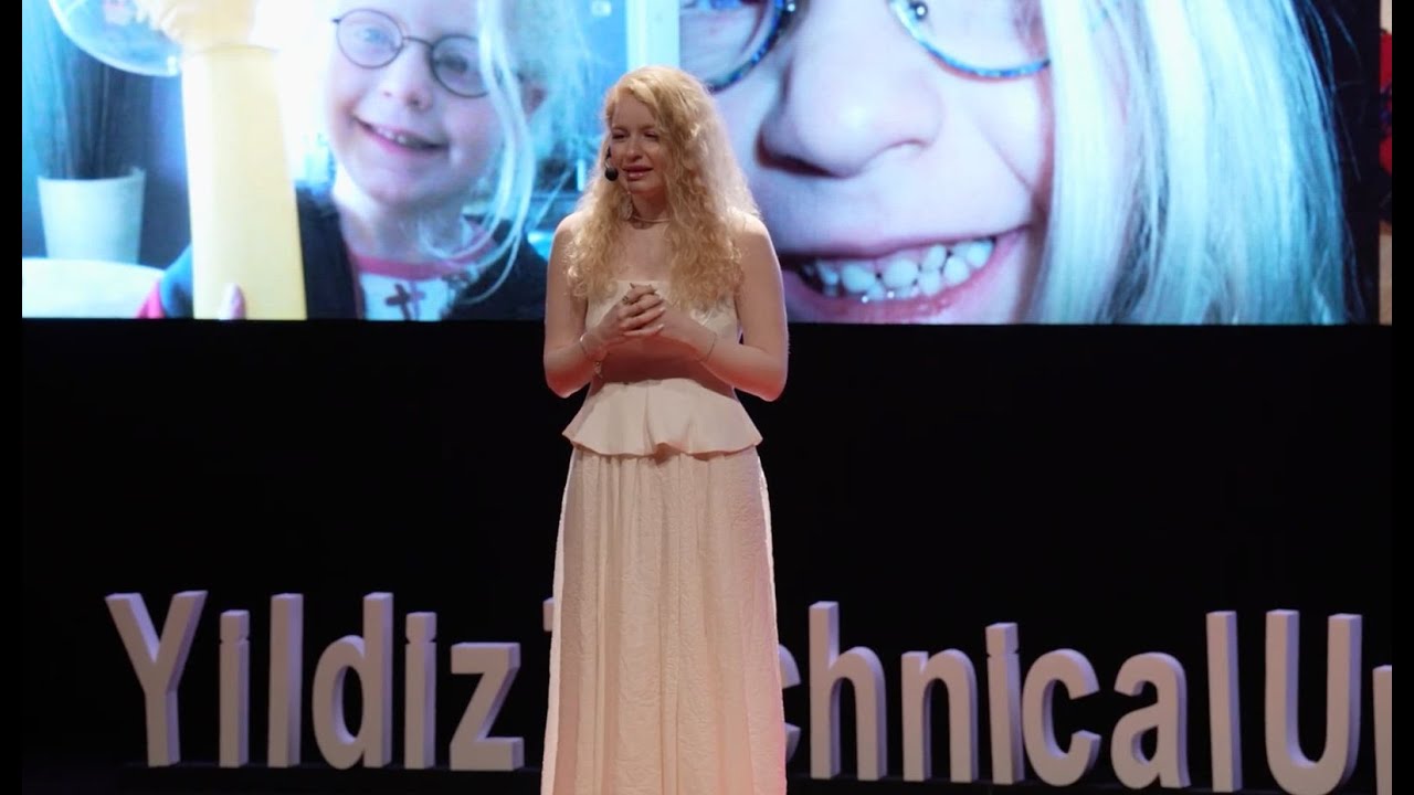 Ben Bu Işıltının İçine Doğdum! | Şule Arapoğlu Yılmaz | TEDxYildizTechnicalUniversity
