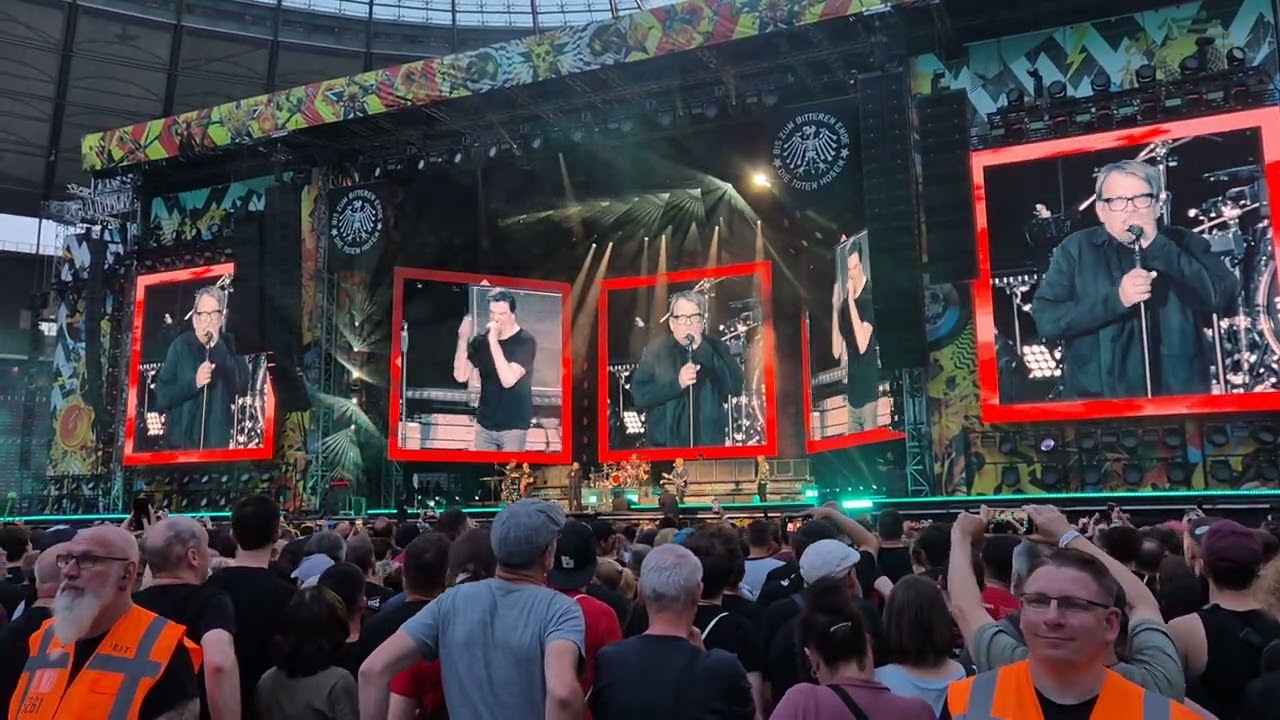 Die Toten Hosen mit Sven Regener  11.07.2026 Berlin Olympiastadion 