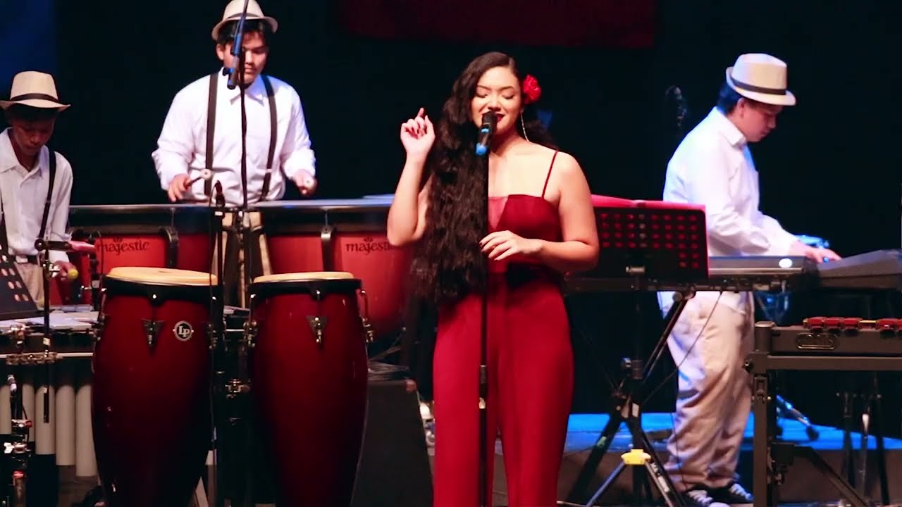 Gloria Estefan - Conga | Marcella Dee ft. Bekereng Percussion