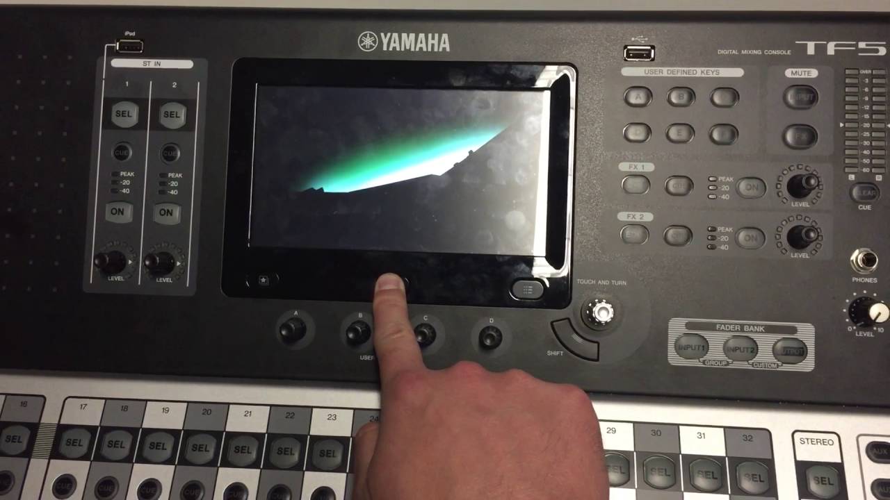 How to reinitialize a TF Yamaha Digital Console