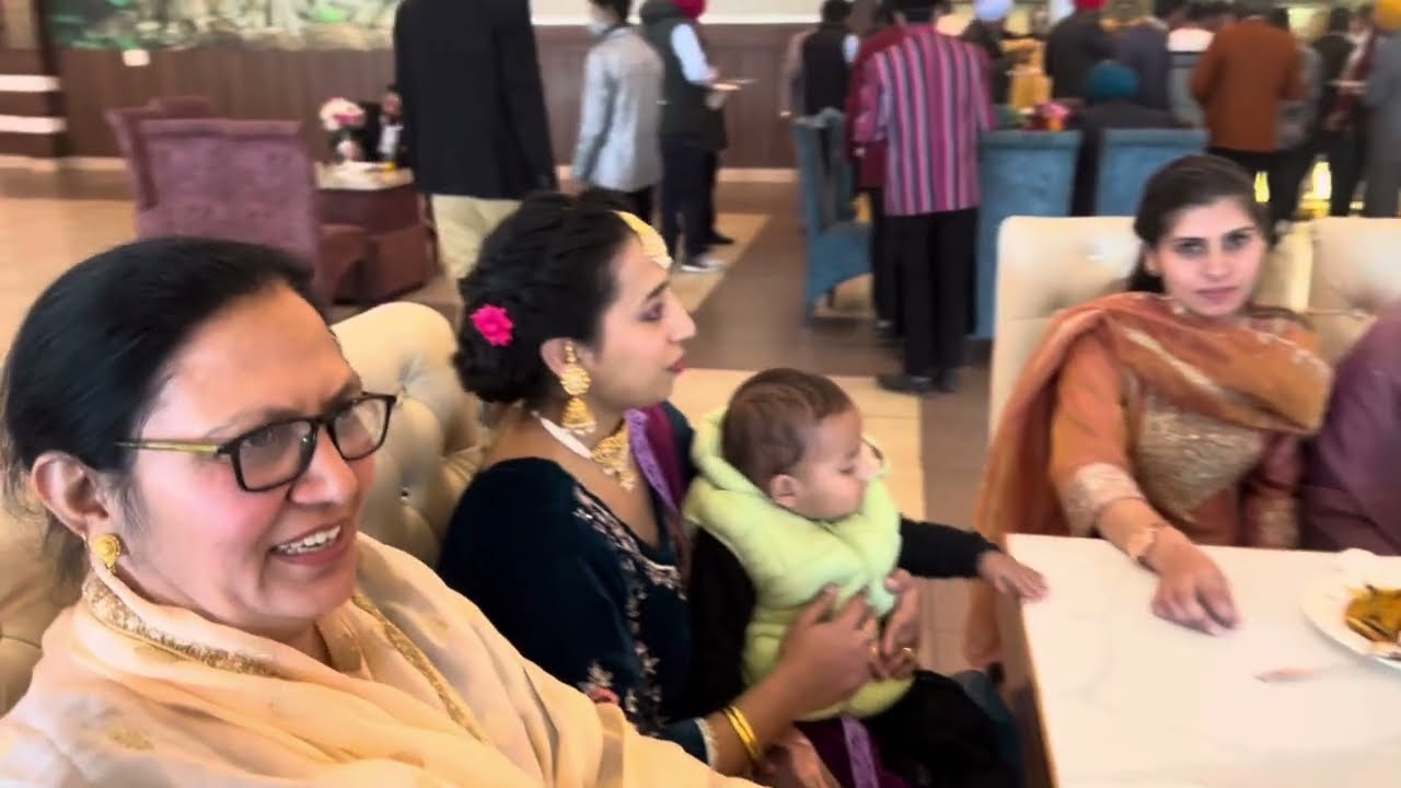 ਮਹਿਕ ਦੀਆਂ ਨਣਦਾਂ ਪਹਿਲੀ ਵਾਰ ਆਈਆਂ ਵੀਡੀਓ ਵਿੱਚ । ਅੰਗਦ ਵੀ ਪਹੁੰਚ ਗਿਆ ਵਿਆਹ ਤੇ