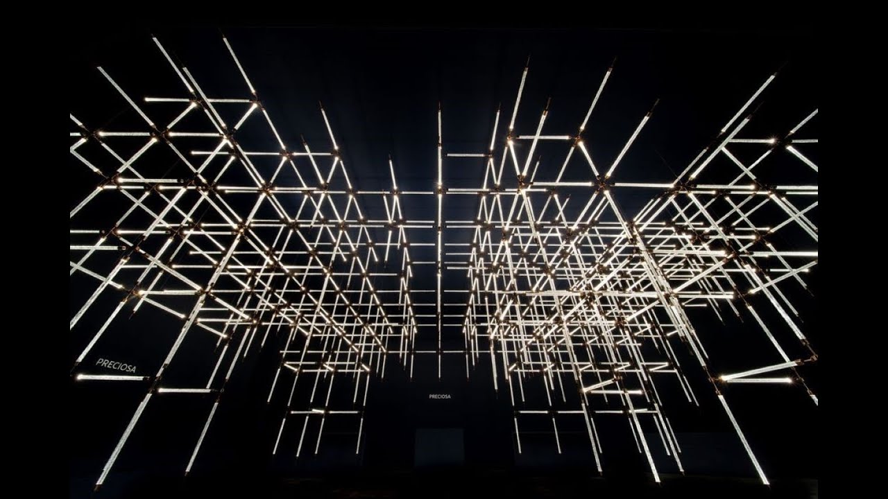 Oficiální partner Preciosa: Dynamický Crystal Grid z ručně vyrobených tyčí