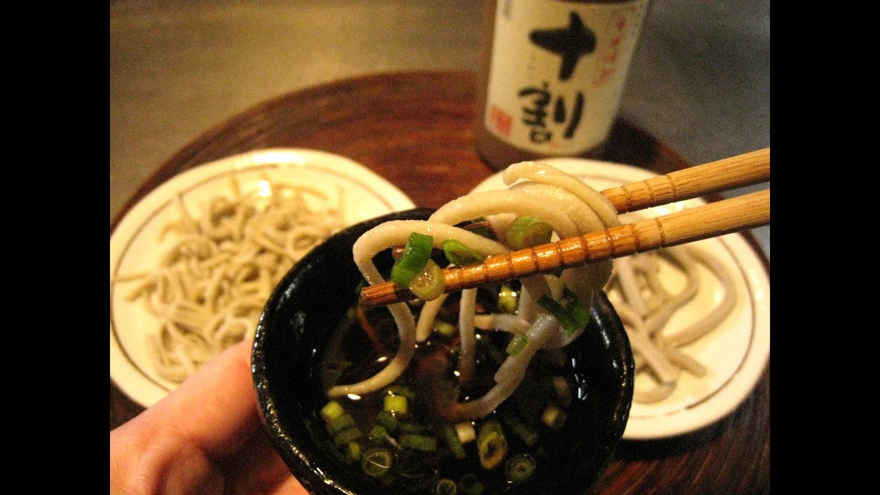 初めてのそば打ちとそば焼酎で打つそば＆ソバの実と茎を素材にして作った蕎麦猪口
