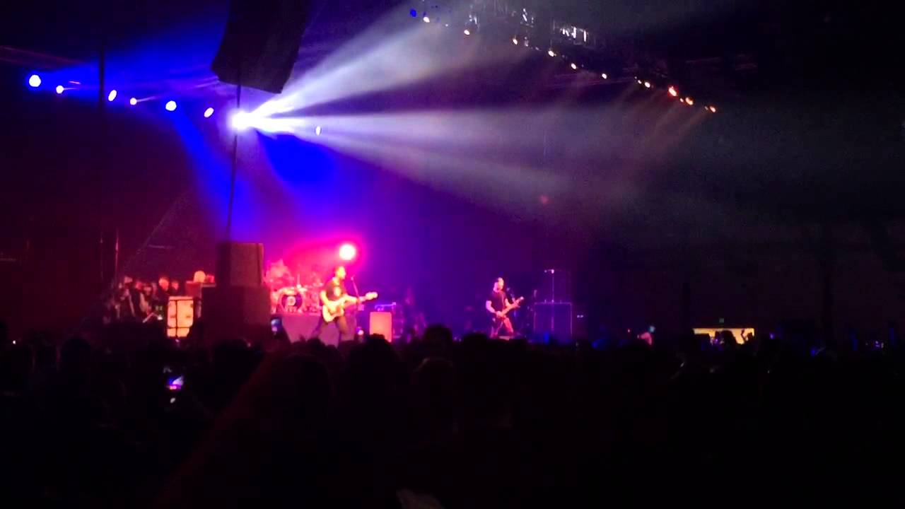 blink-182 with Matt Skiba - 